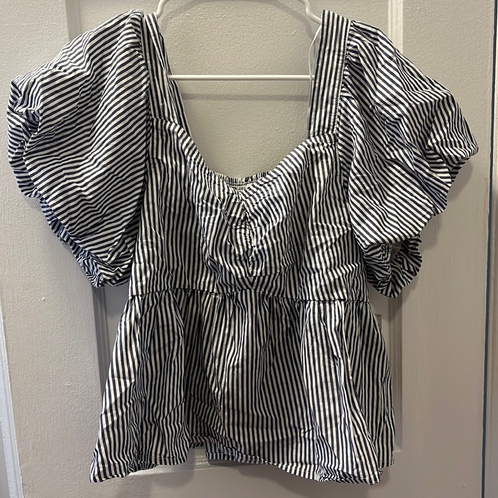 Blue & White striped puff sleeve top